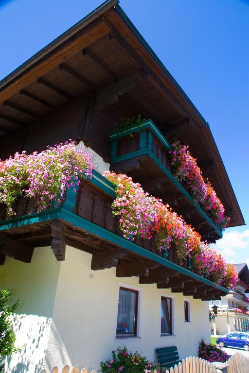 Hotel Pension Haus Am Dorfplatz Flachau Exteriér fotografie